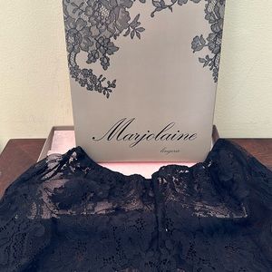Marjolaine lace short briefs